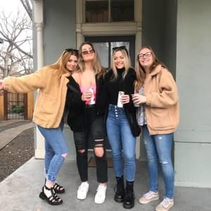 Meet your Posher, Bailey